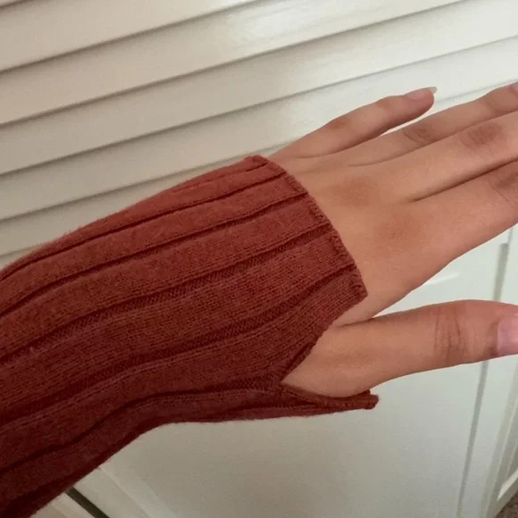 Rust Ribbed Button-Up Cardigan - Picture 5 of 5